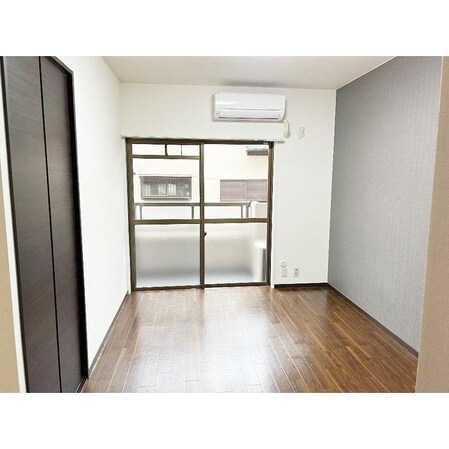 ジュネシオン・サカエの物件内観写真